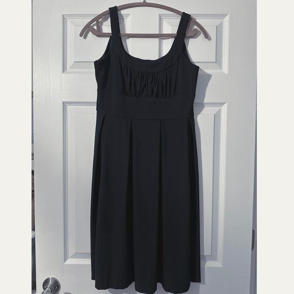 Donna Ricco NY Petite Size 10 Sleeveless Black Slip On Dress Fit and Flare - Picture 1 of 7